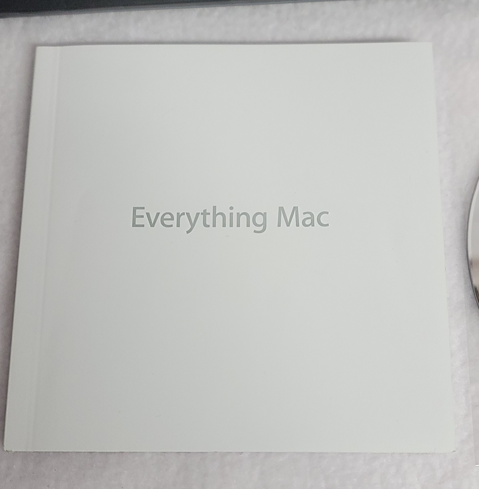 Apple Mac OS X Install Disc 1 & 15″ Macbook pro Apps Version 10.5.5 OEM DVD +++