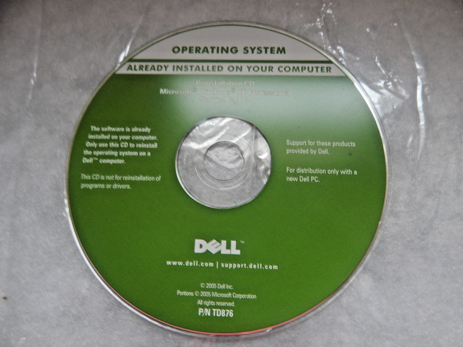 Dell OS Reinstallation CD for Windows XP Professional 2005 P/N TD876