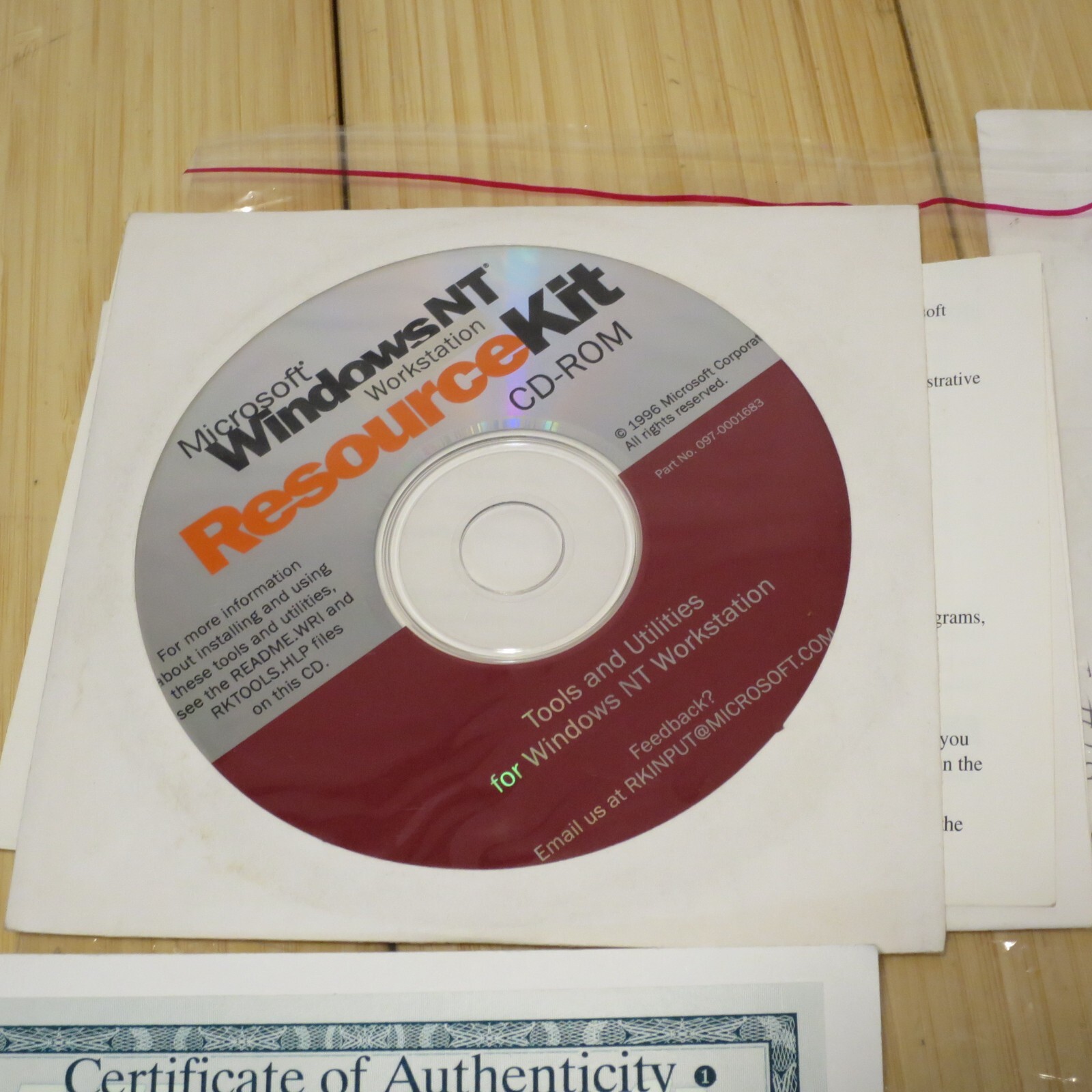 Microsoft Windows NT Workstation 4.0 SP3 CD-ROM, 3.5 disks, Manual & COA 06