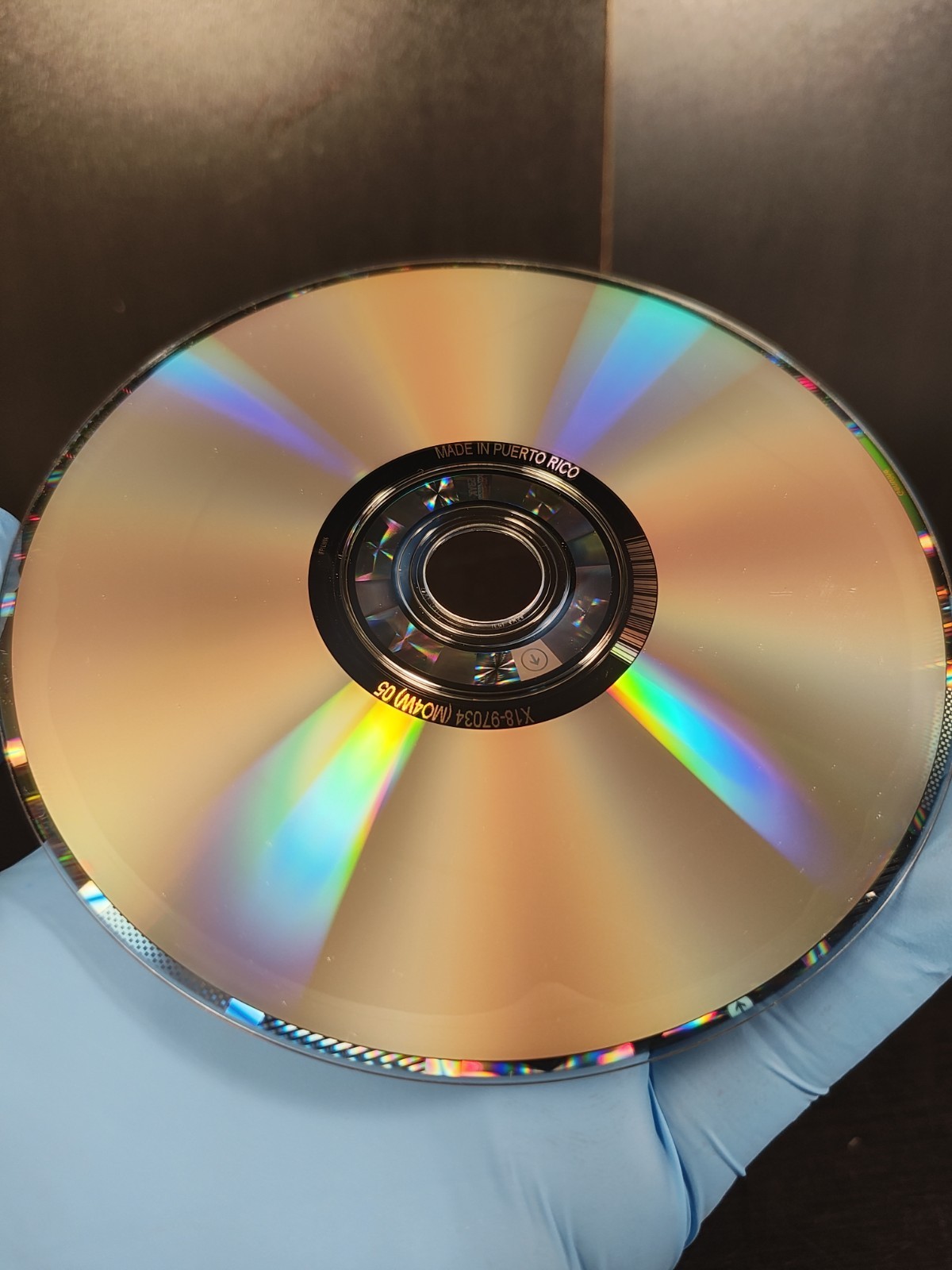 Microsoft Windows 8.1 Full Version 32/64-Bit English DVD. Used, Key Included.