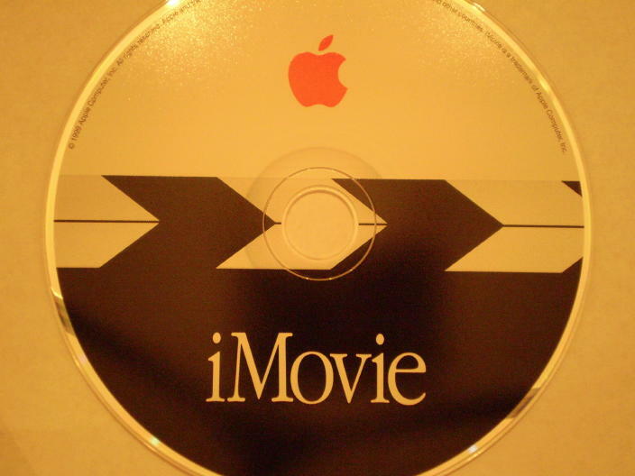 Apple Macintosh iMac DV (1999) Software Media Pack 600-7630A – 8 CD’s