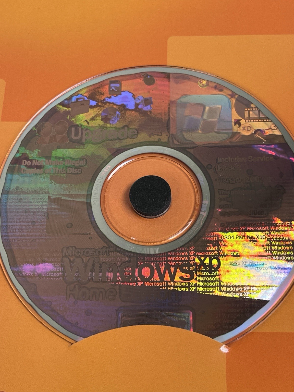 Windows XP Home Edition Upgrade w/ SP2, Complete w/o Box Microsoft 2002