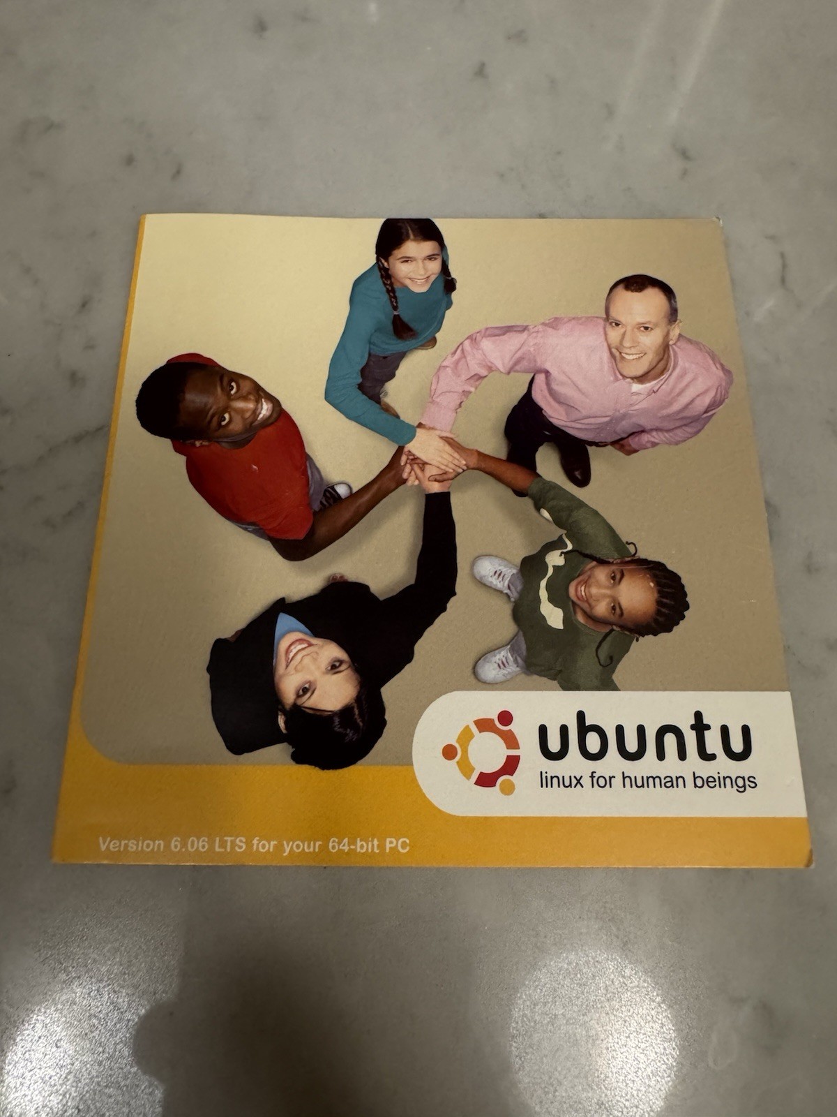 Ubuntu Linux Version 6.06 LTS for PC Operating System Software CD-ROM x86 Intel