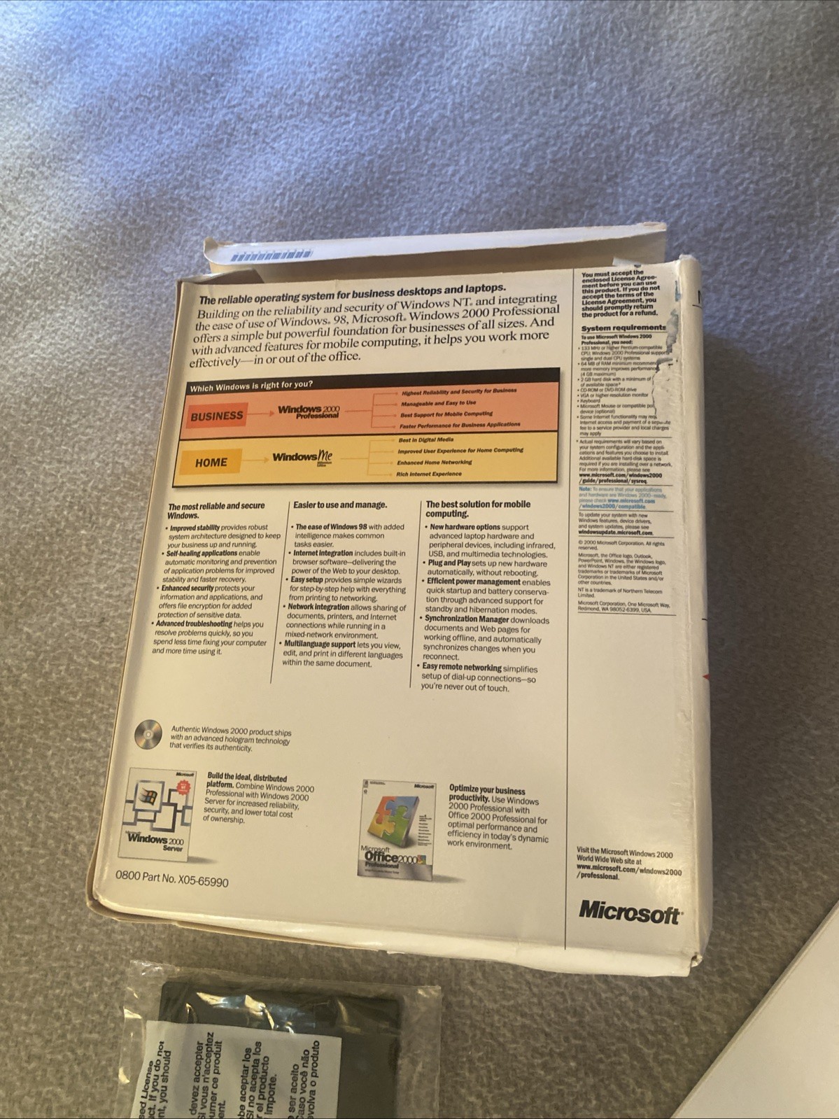 Microsoft Windows 2000 Professional Retail Box, Upgrade Edition (no CD)