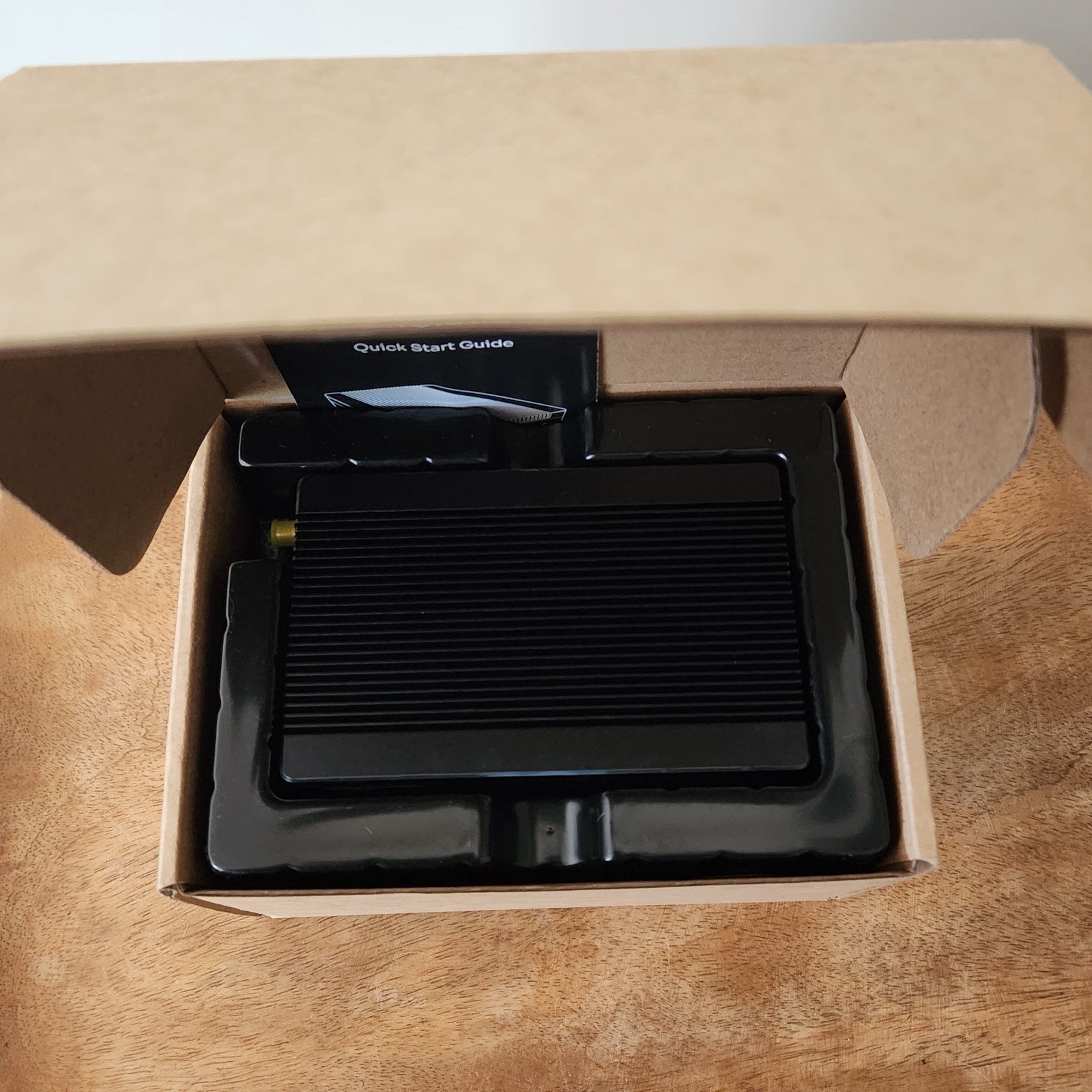ScreenCloud OS Station P1 Pro – Digital Signage Media Player (Black) – Brand New