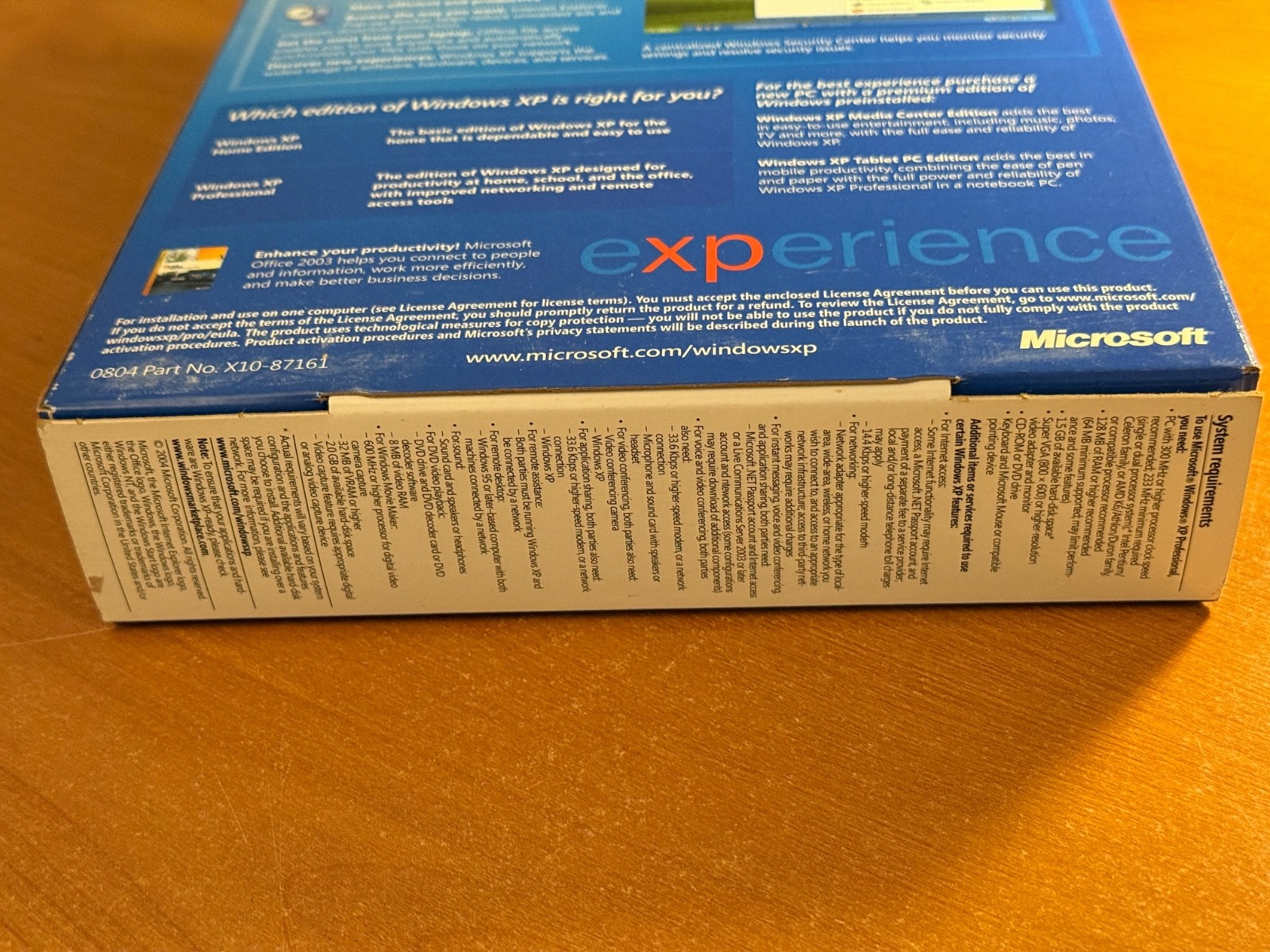 Vintage Microsoft Windows XP Professional Upgrade w/ SP2 – Mint