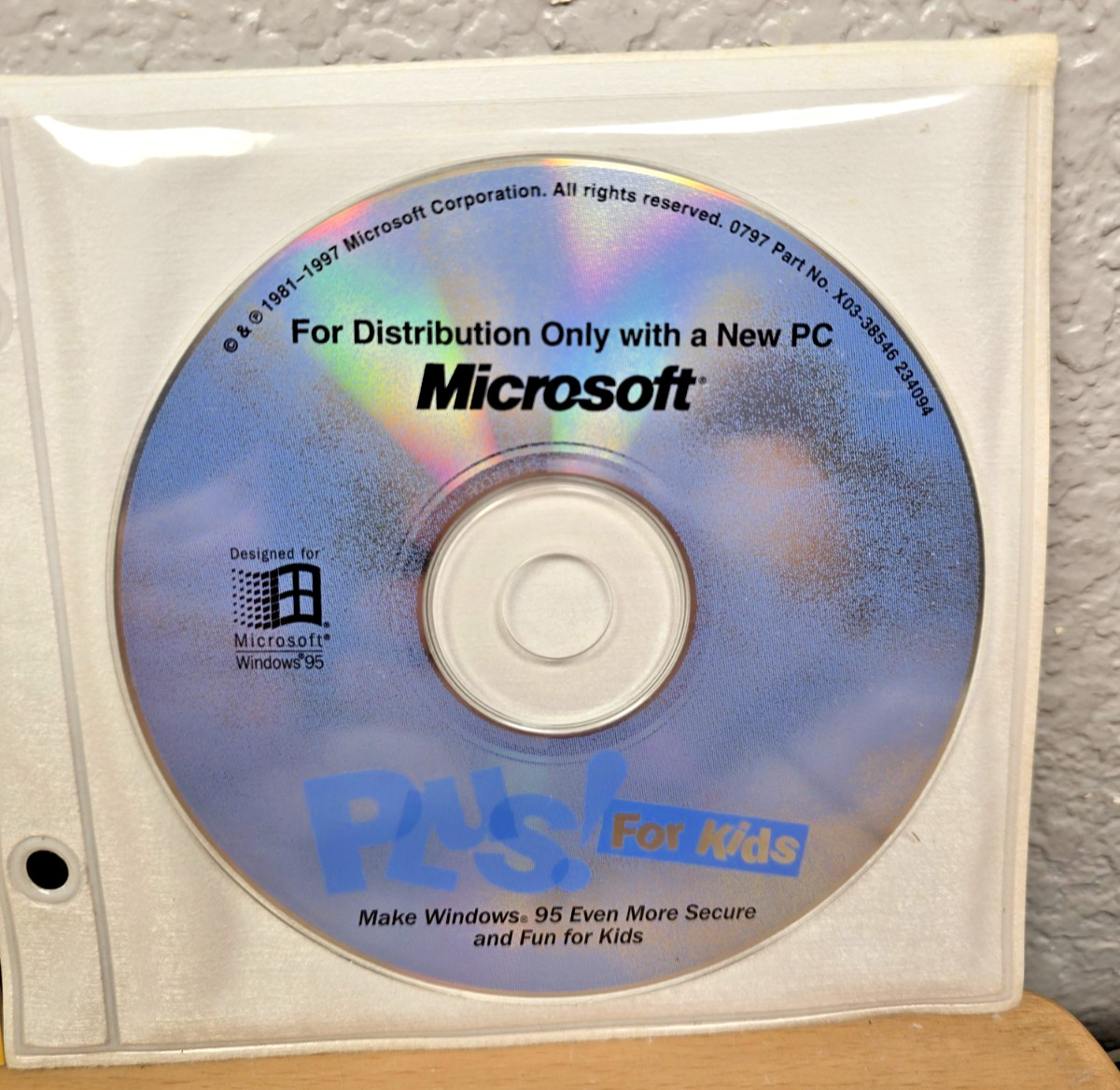 Microsoft Plus! For Kids – Windows 95 – 1997 – w/Manual – NEW CLEAN DISC!