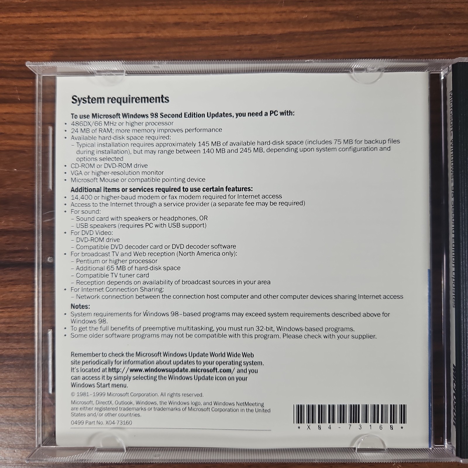 Vintage Microsoft Windows 98 Upgrade CD-ROM w/ product key
