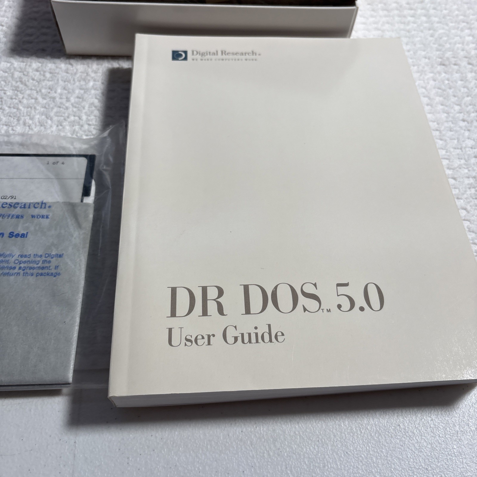 DOS 5.0 Vintage Collectible Digital Research 5.25″ Disk DR DOS 5 Rare Open Box
