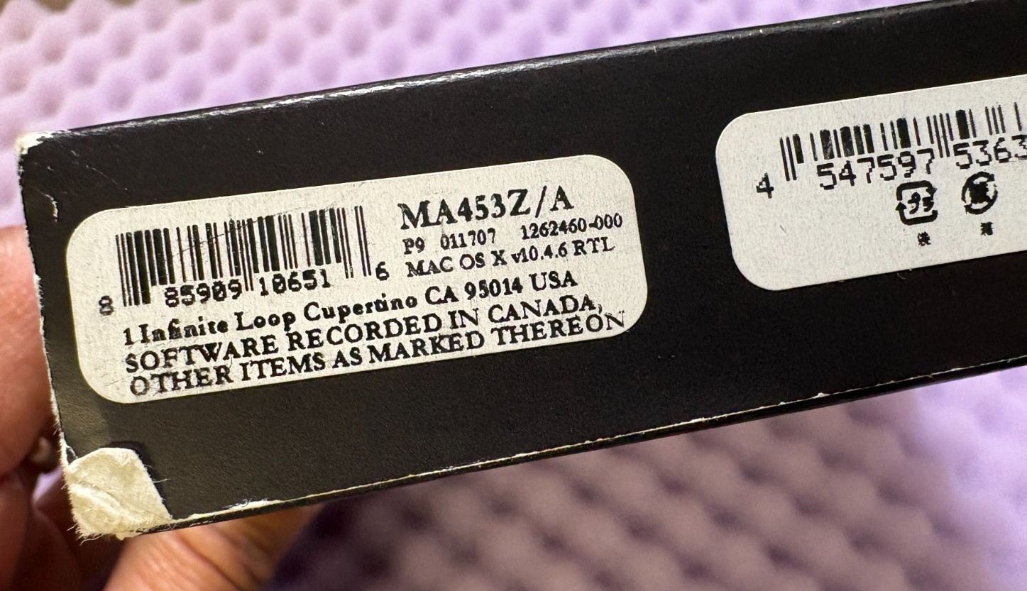 Mac OS X Tiger version 10.4 Retail Package