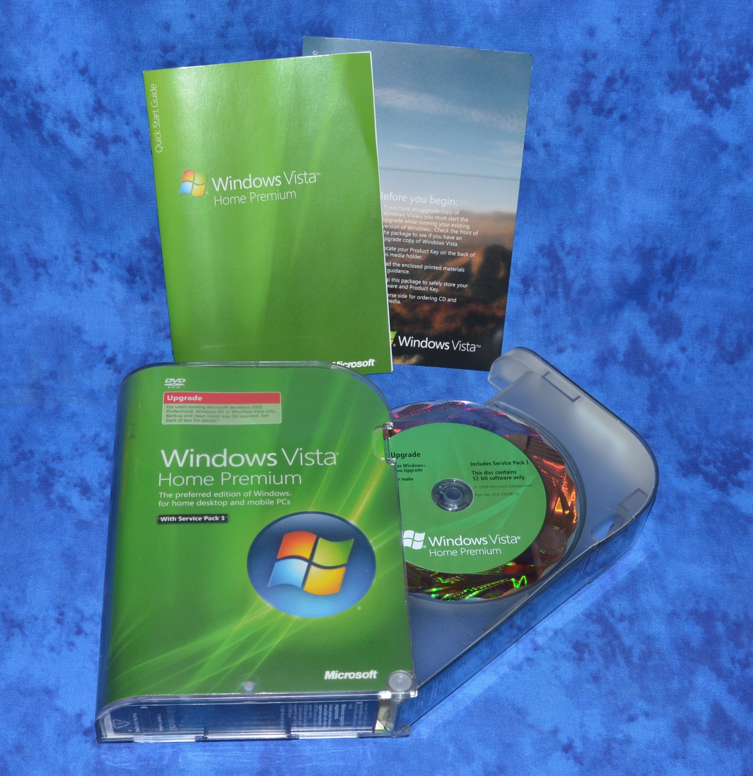 Microsoft Windows Vista Home Premium Upgrade Version w/ Case / CD / Product Key