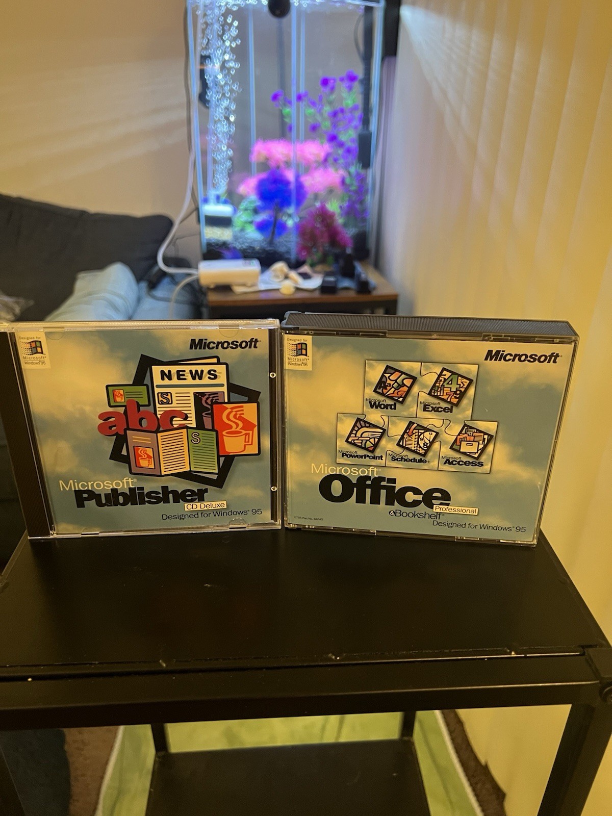 Microsoft Office Professional & Bookshelf Windows 95 & Publisher Complete W Keys