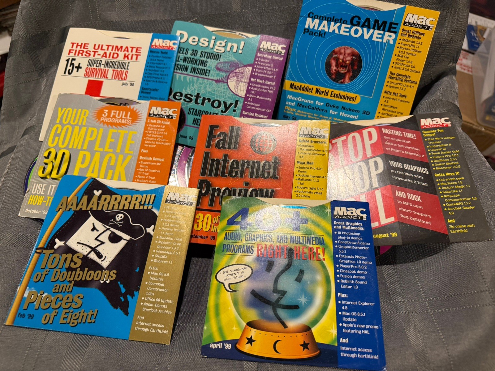 35 Mac Addict Disc Lot Apple from Mac addict magazine 1st Disk Aug 1996 Included