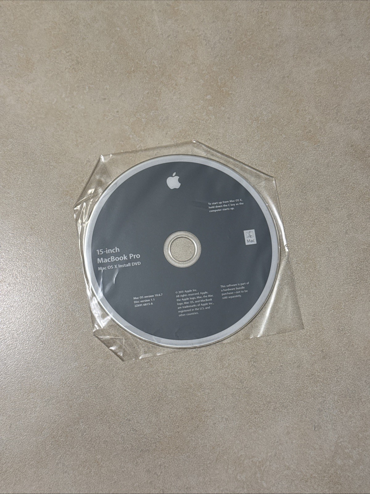 15-inch Macbook Pro, Applications Install DVD, 2011