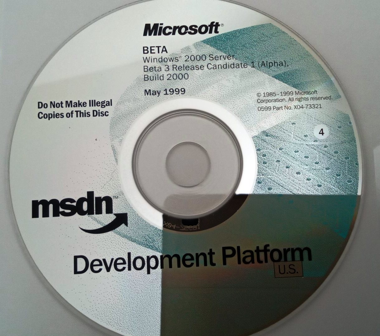 Windows 2000 Server Full Version w/ Key License for DEC Alpha system