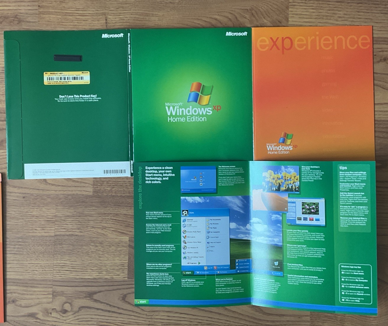 Microsoft Windows XP Home Edition – Upgrade Booklets 2 Disks W/ Keys