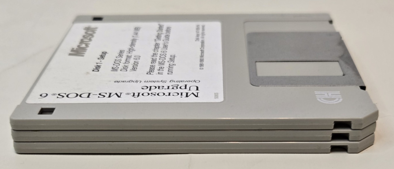 1993 MS-DOS 6 Operating System Upgrade 3.5″ Floppy Disks UNTESTED