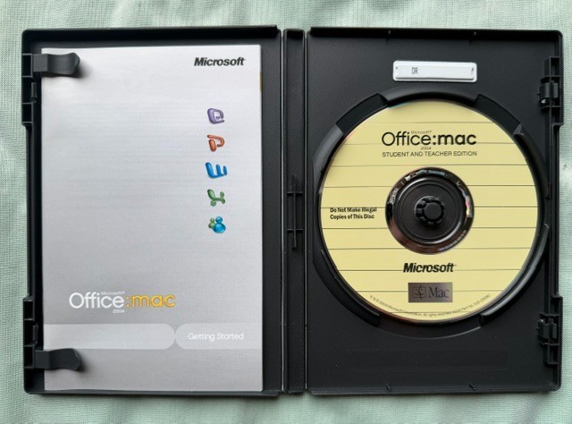 Microsoft Office Mac 2004 Student and Teacher Edition, Disc and Case, Booklet