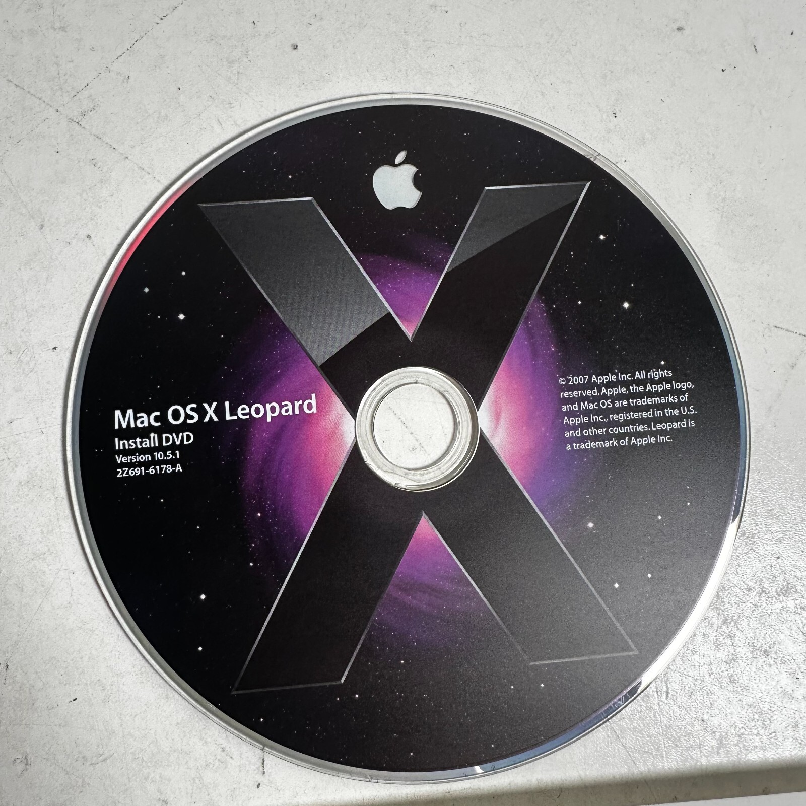 Apple MAC OS X Leopard v10.5.1 Install DVD 512 Operating Software with Booklet
