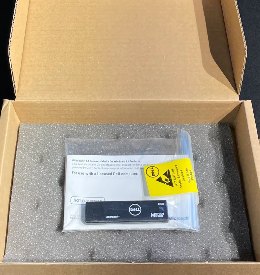 Dell / Microsoft Windows 8.1 – 32-Bit Recovery Media Thumb Drive / T5TY3
