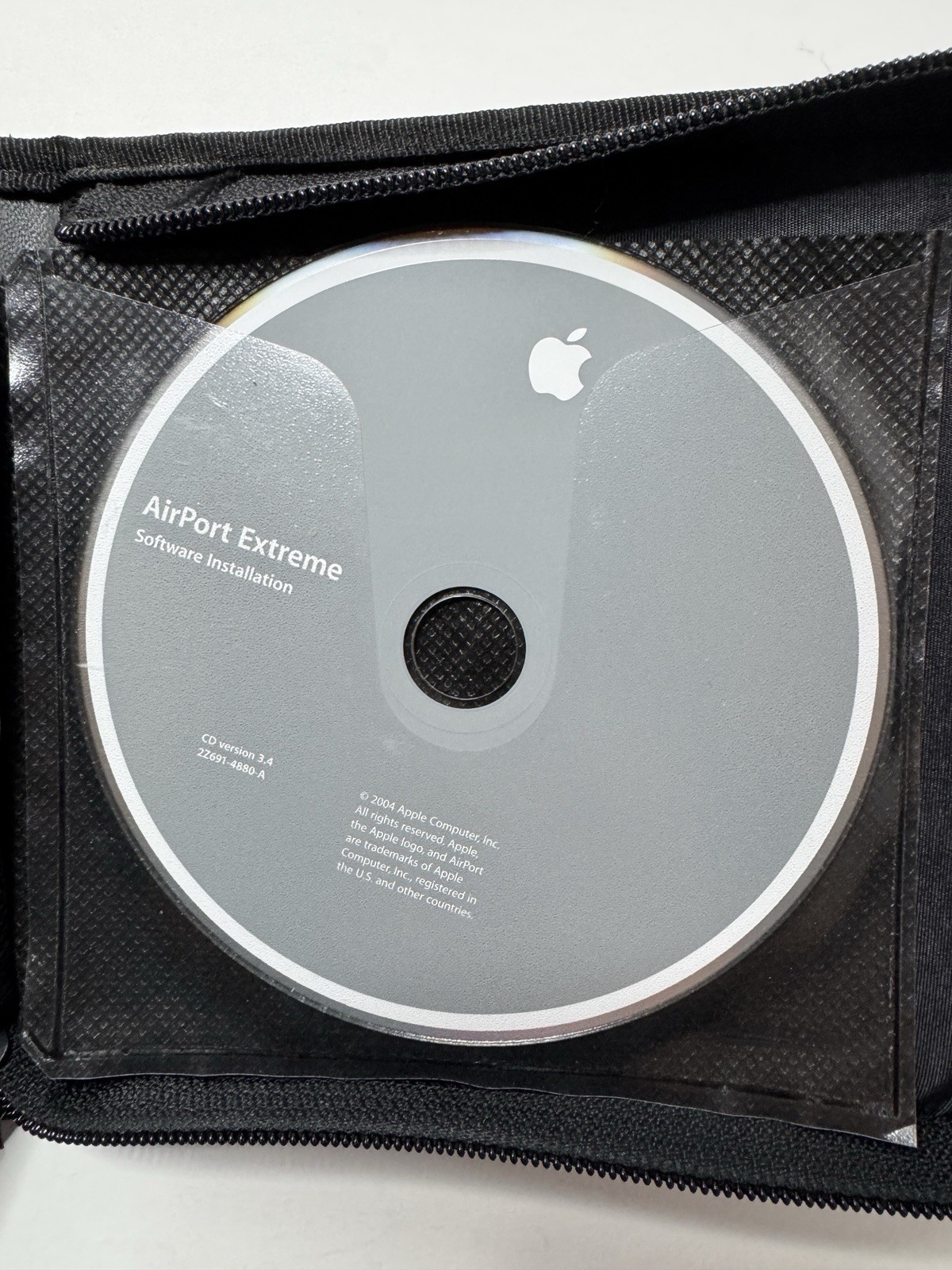 Case of 20 Apple Install Disks For Various Apps & Programs (Mac OS X v10.2, G4)