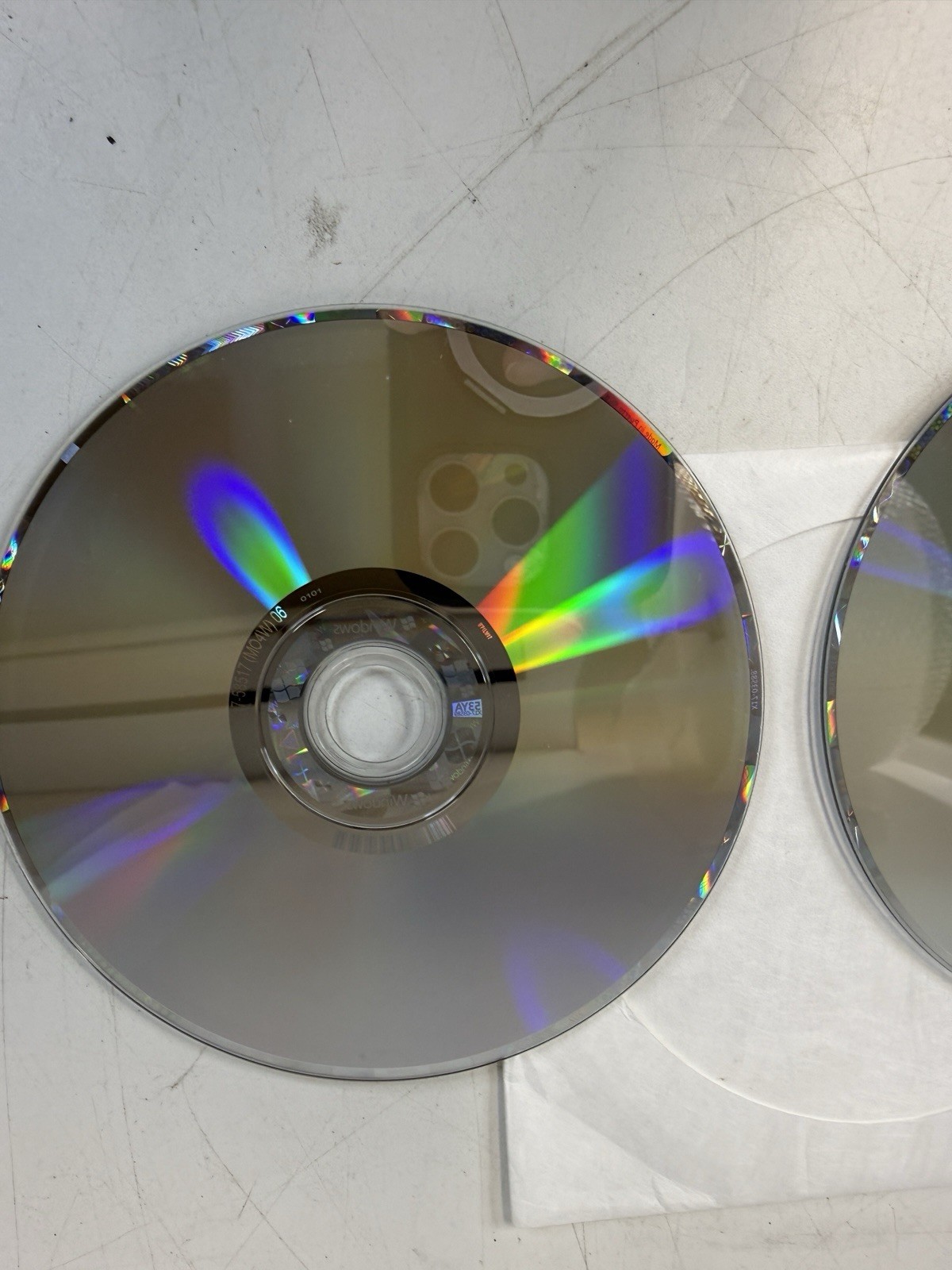 Microsoft Windows 7 Professional SP1 32 64 Bit DVD 2011 Refurbished PC *NO KEY*