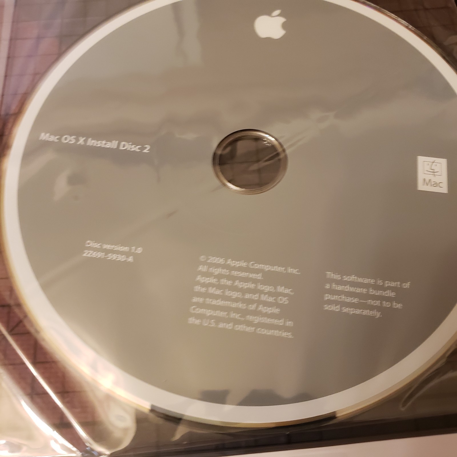 Mac OS X & Application Install Disc 1 & 2 OS 10.4.8 MacBook 2006 & iWork ’06