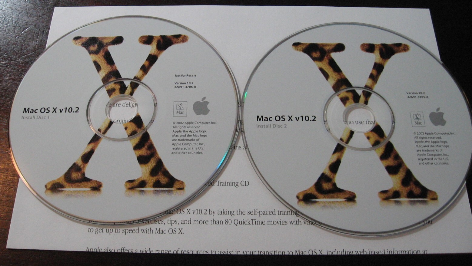 Mac OS X v10.2 Jaguar Bundle Install discs and Instruction booklet FREE SHIPPING