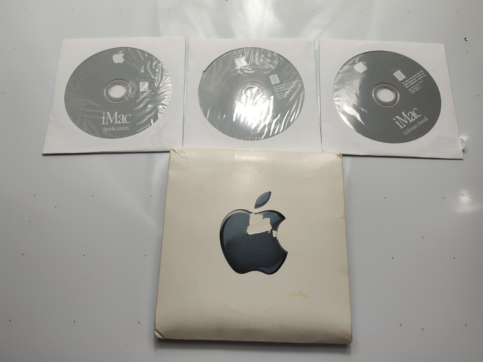 Apple Macintosh CD s Install, Hardware Test, Software Restore, Application, Perf