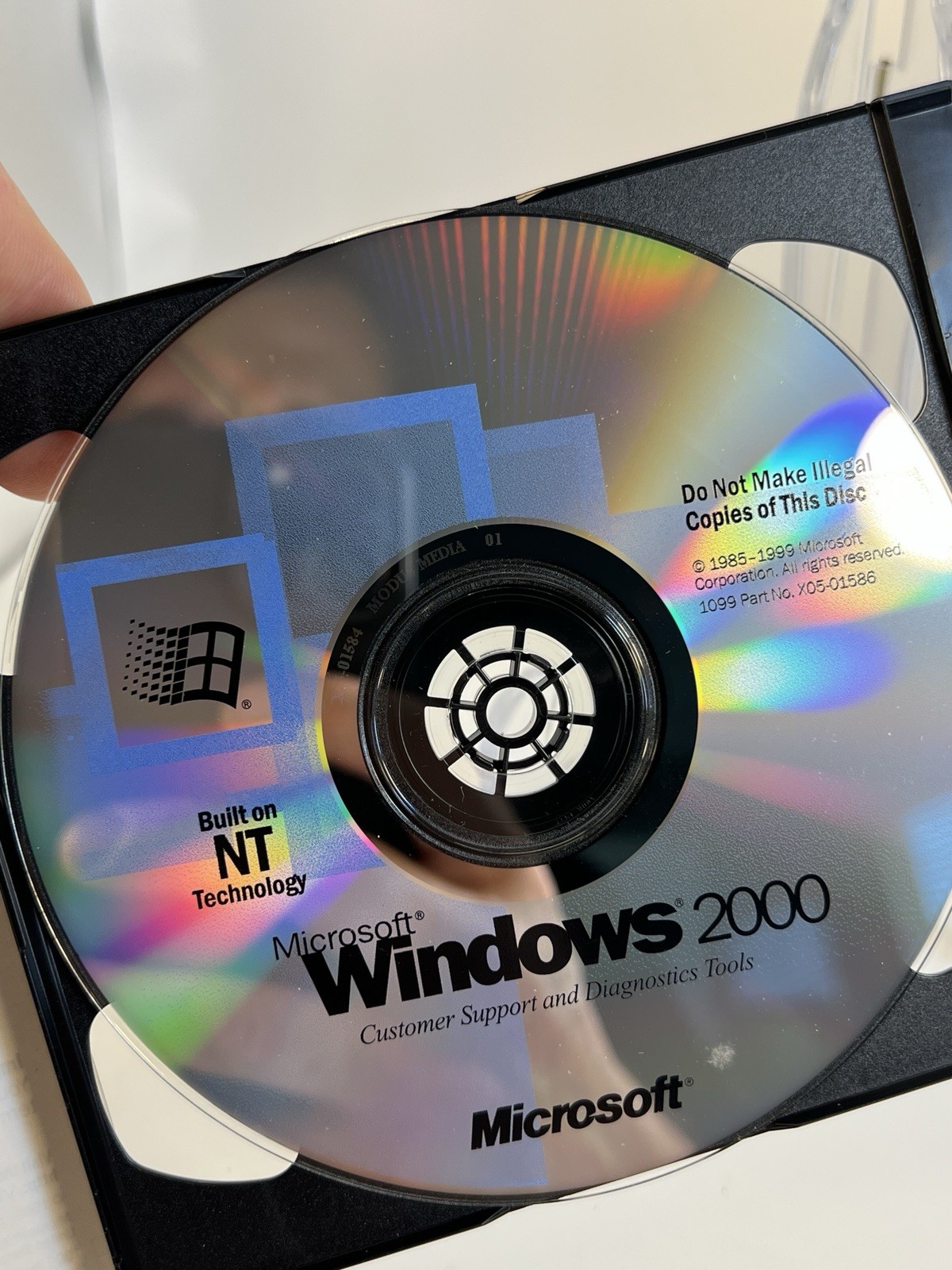 Windows 2000 Server Disks X05-01600 with License Key