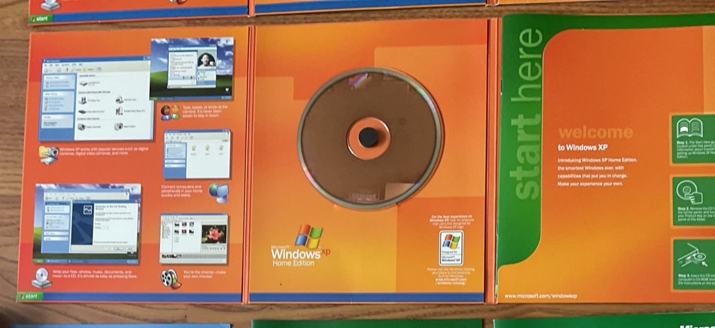 Microsoft Windows XP Home Edition – Upgrade Booklets 2 Disks W/ Keys