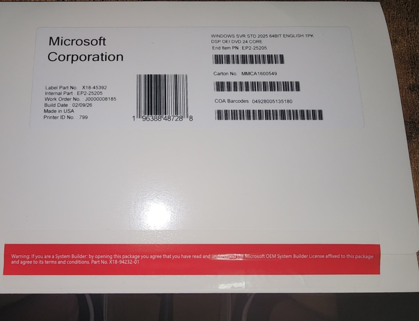 Microsoft Windows Server 2025 Standard, 24 Core License, DVD & COA