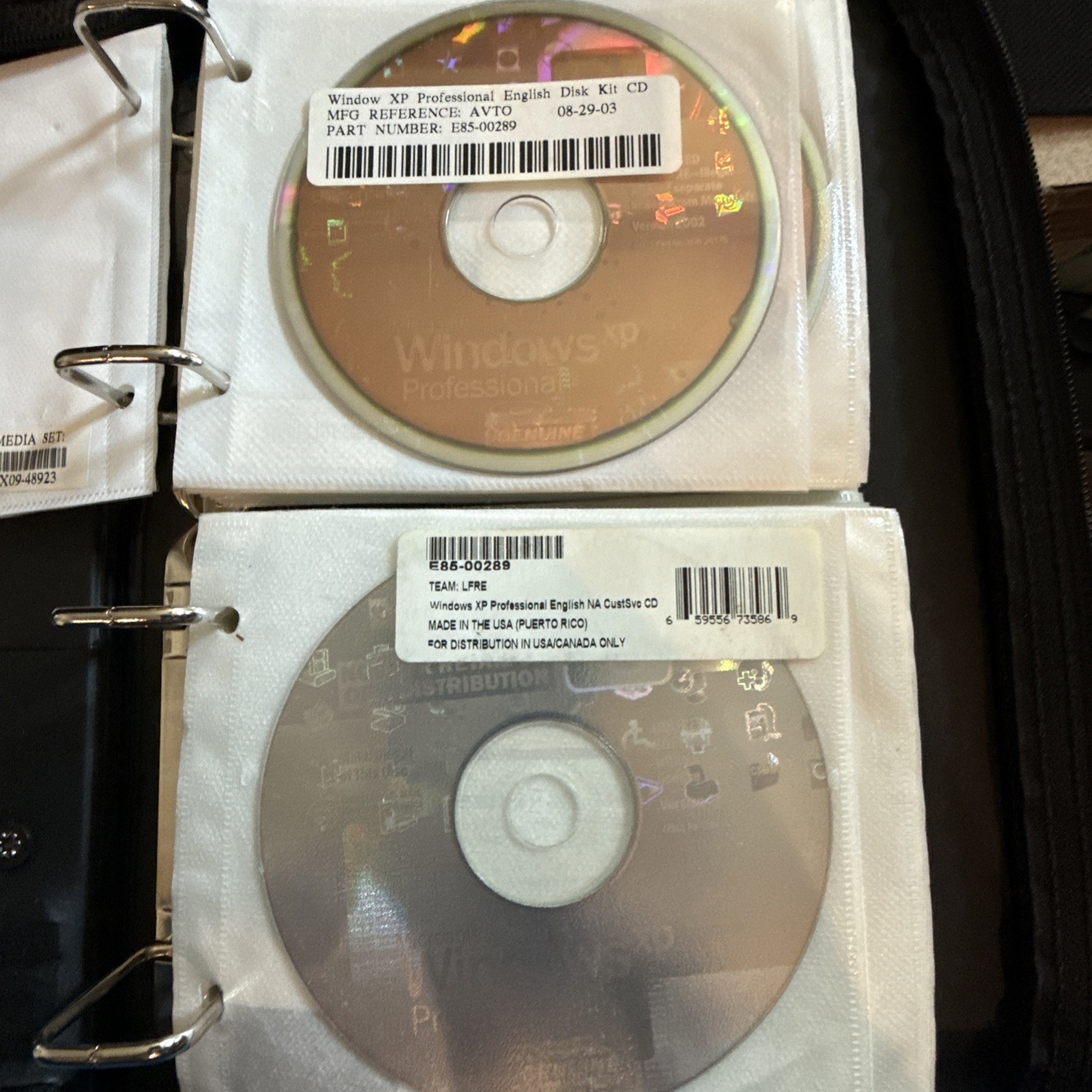 Microsoft TechNet Plus CD Subscription Binder Lot Windows & Office 2003 +4 Keys
