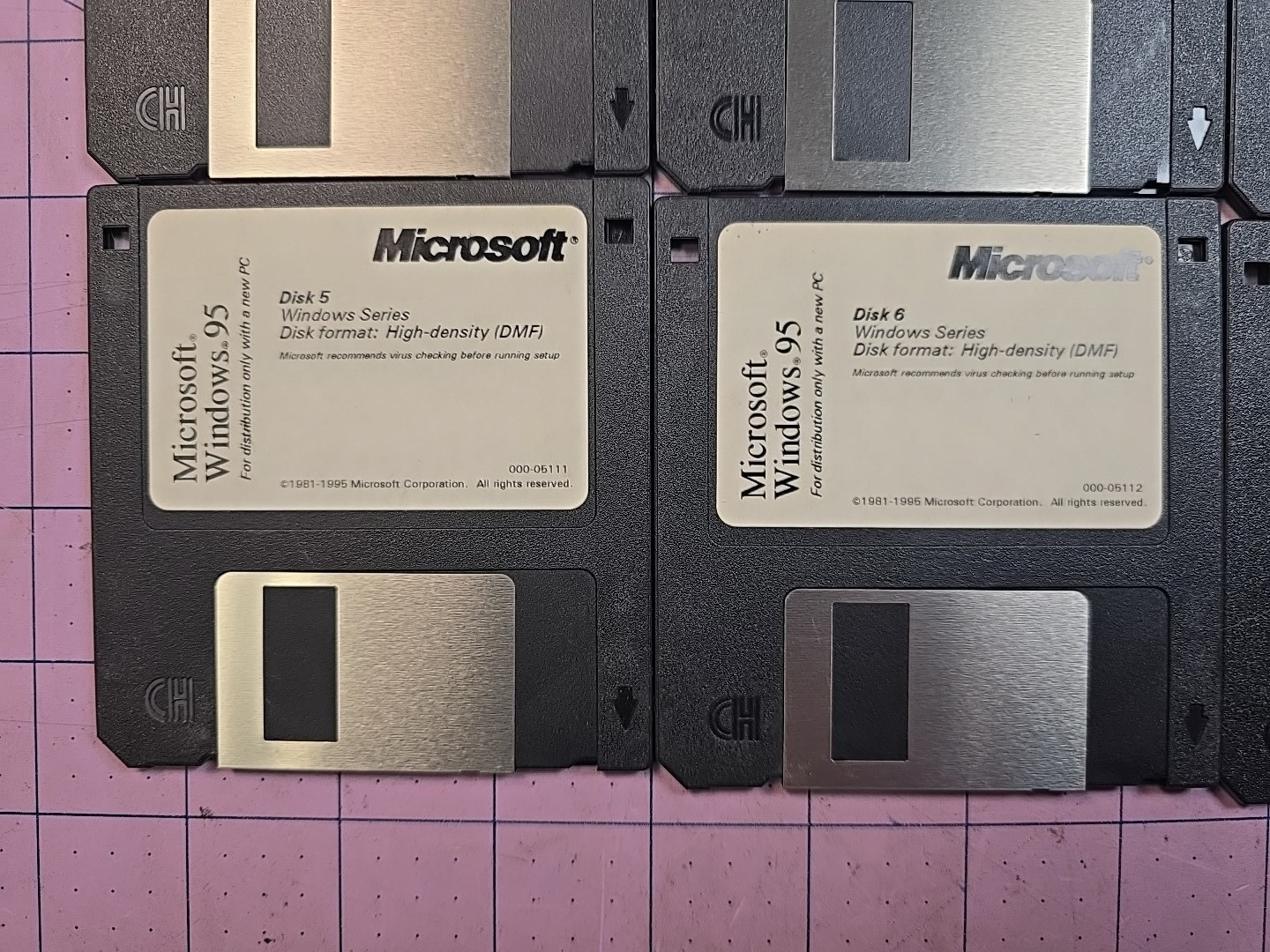 Microsoft Windows 95 3.5″ floppy disks incomplete set – Disk 1, 2, 3, 4, 5, 6, 9