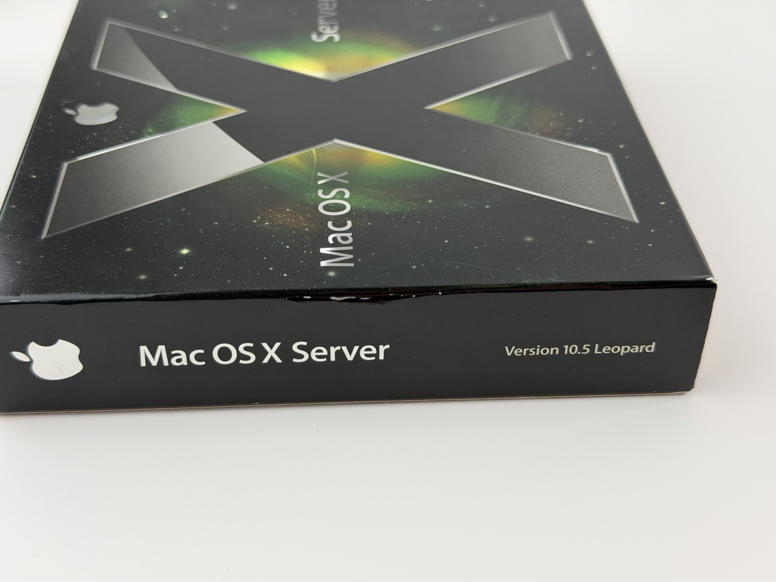 Apple Mac OS X Version 10.5 Leopard Server 10-Client License (MB005Z/A)