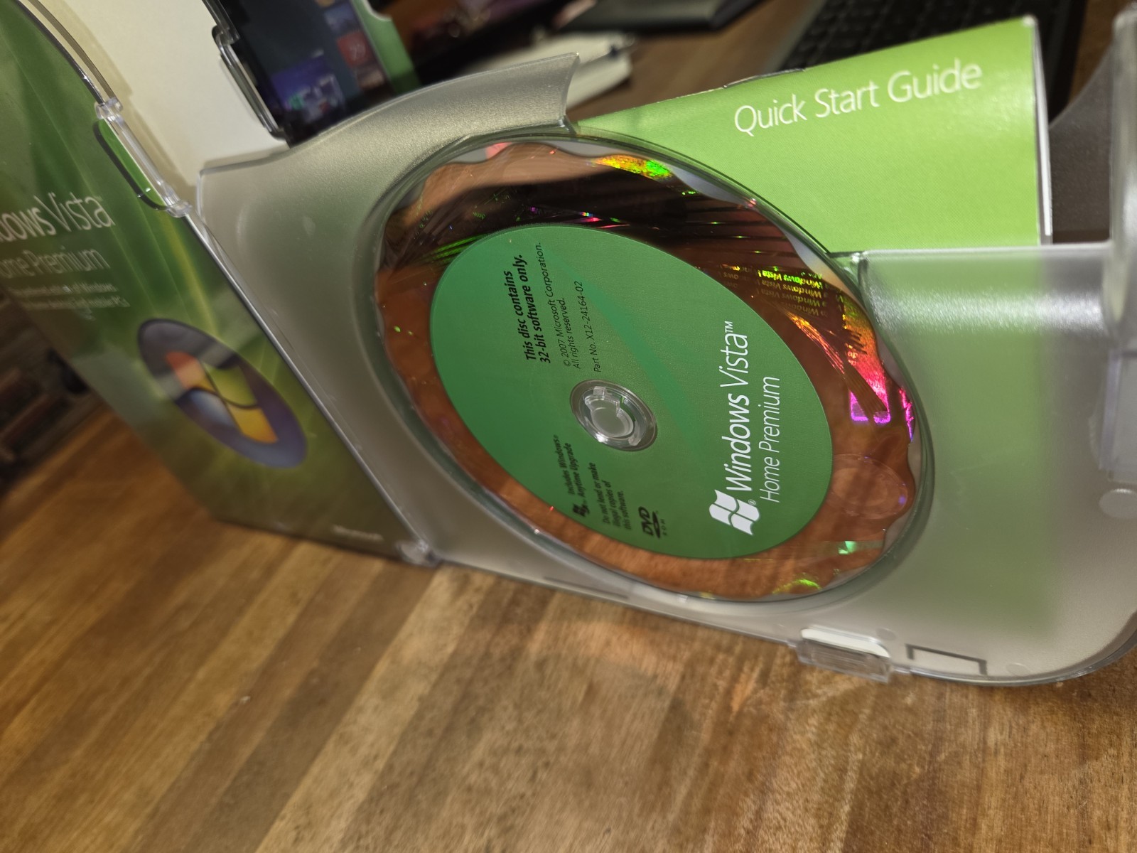 Microsoft Windows Vista Home Premium MS WIN 32 Bit DVD