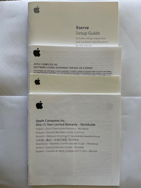 Apple Mac OS X Version 10.5.4 Leopard Server Unlimited Client License Brand New