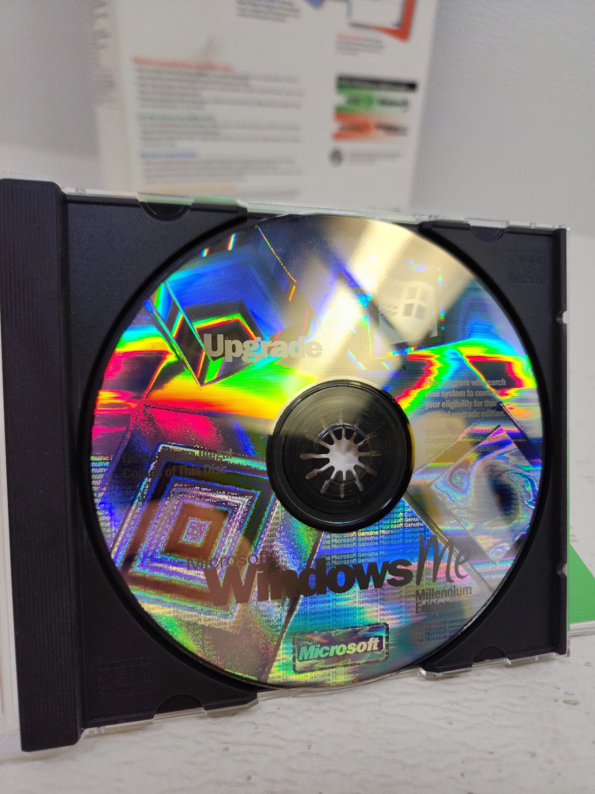 Microsoft Windows Millennium ME UPGRADE 2000 Rare Win CD in BOX with Product Key