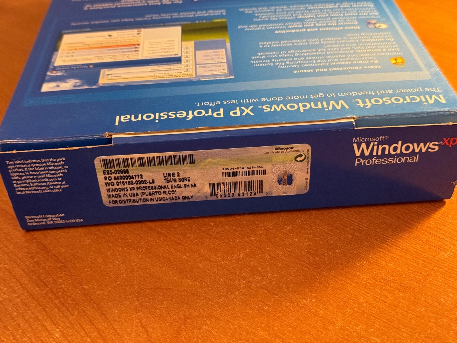 Vintage Microsoft Windows XP Professional Upgrade w/ SP2 – Mint