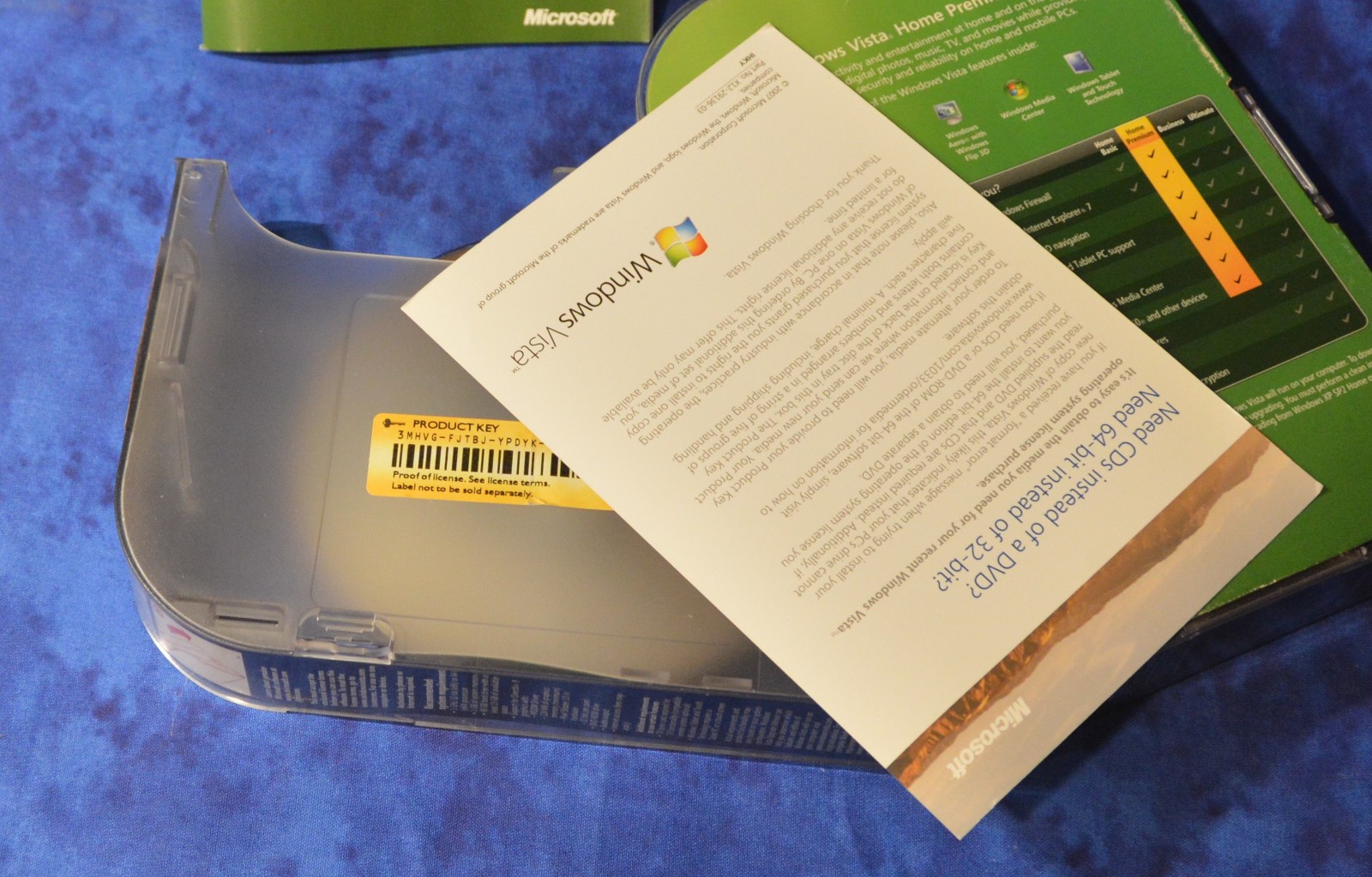 Microsoft Windows Vista Home Premium Upgrade Version w/ Case / CD / Product Key