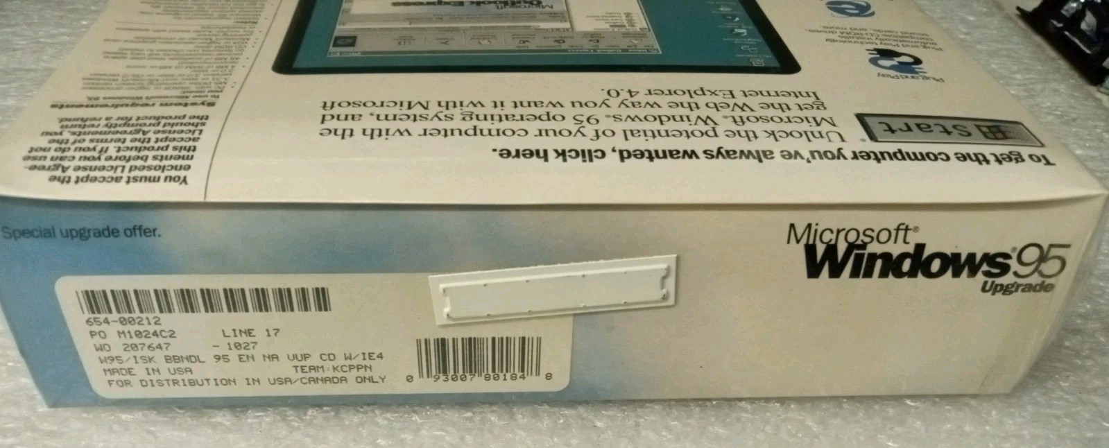 Brand New Vintage Microsoft Windows 95 (654-00212) CD Version Sealed