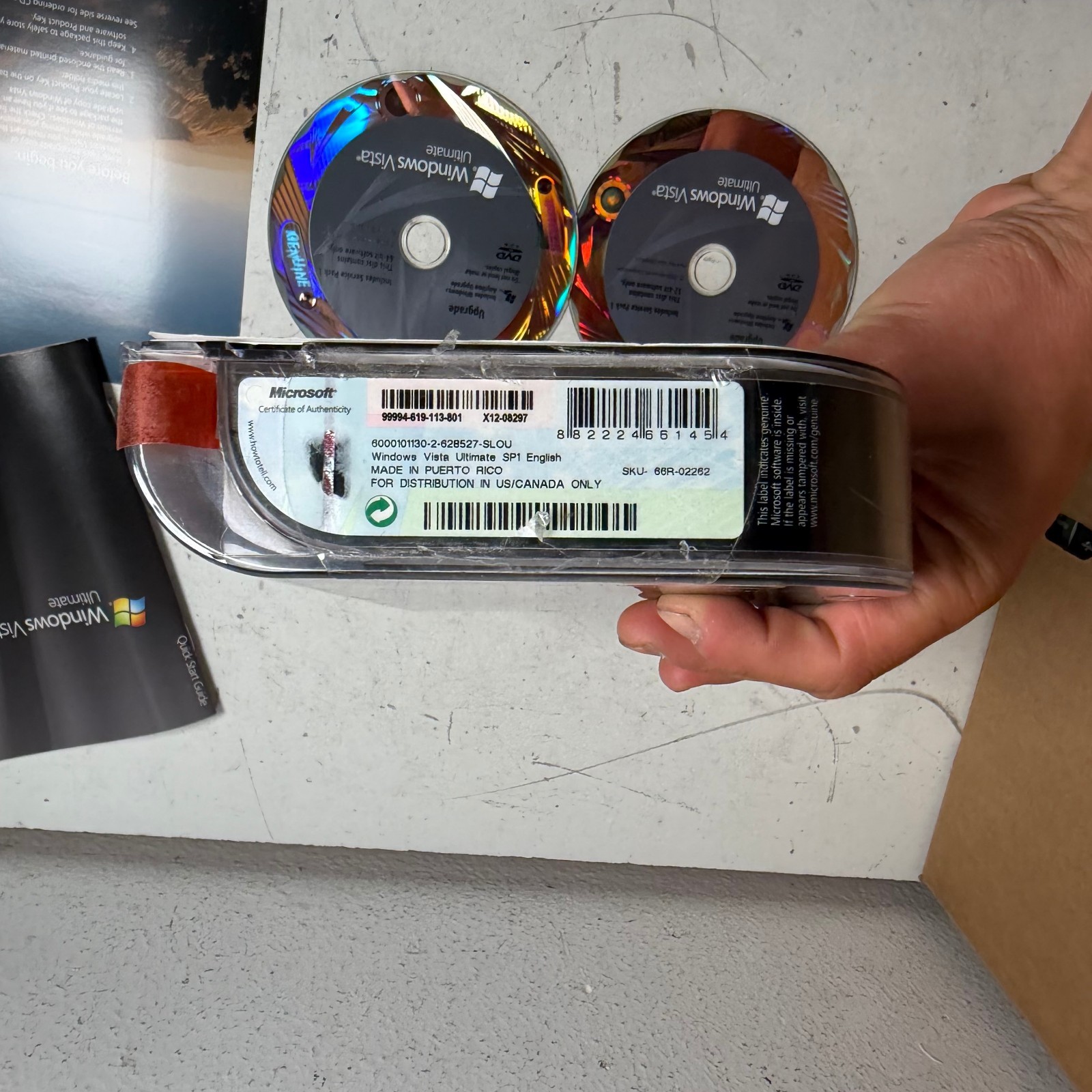 Microsoft Windows Vista Ultimate with Service Pack 1 66R-02262 Upgrade Package