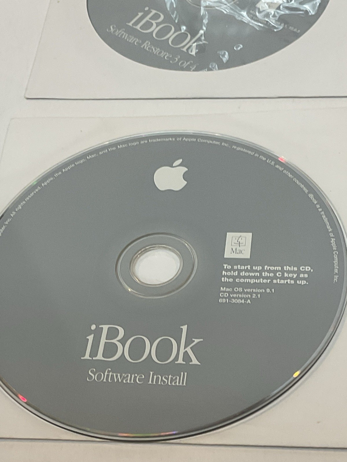 Apple iBook Mac OS Version 9.1 Install Applications & Restore CD’s OEM Retail