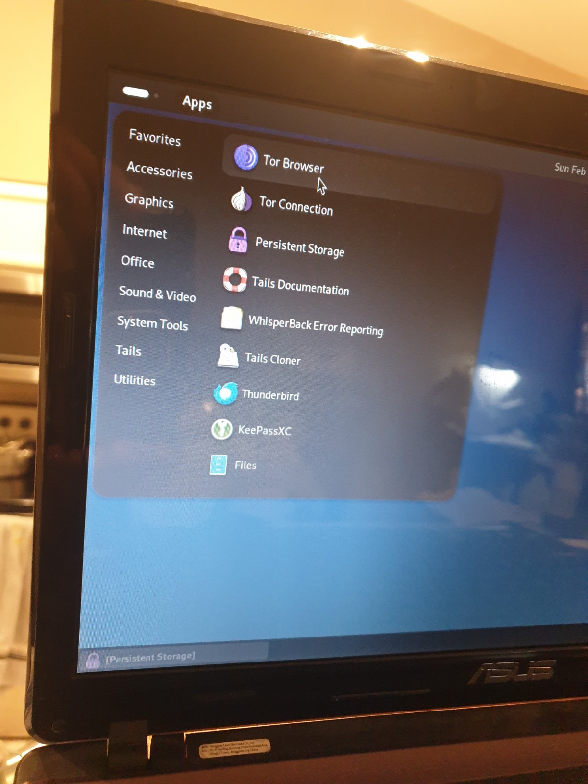 Linux Tails 7.4.1, 64-bit, Bootable Live USB Flash Drive – Leave No Trace