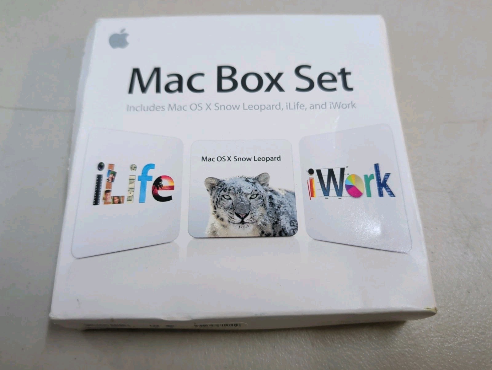 Apple Mac Box Set – Snow Leopard 10.6 iLife 09 iWork 09 MC209Z/A