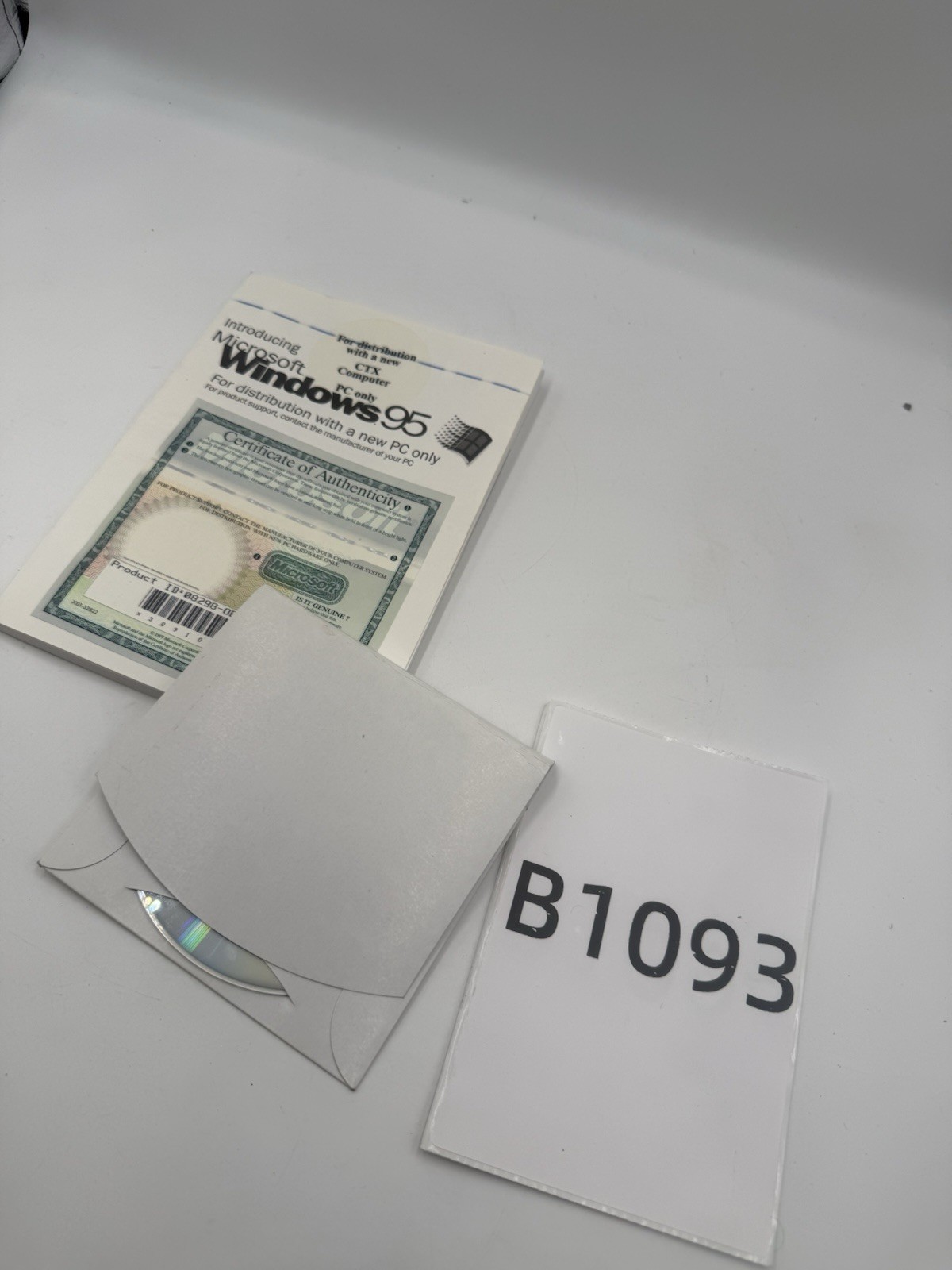Genuine Windows 95 OEM CD-ROM English with Certificate of Authenticity