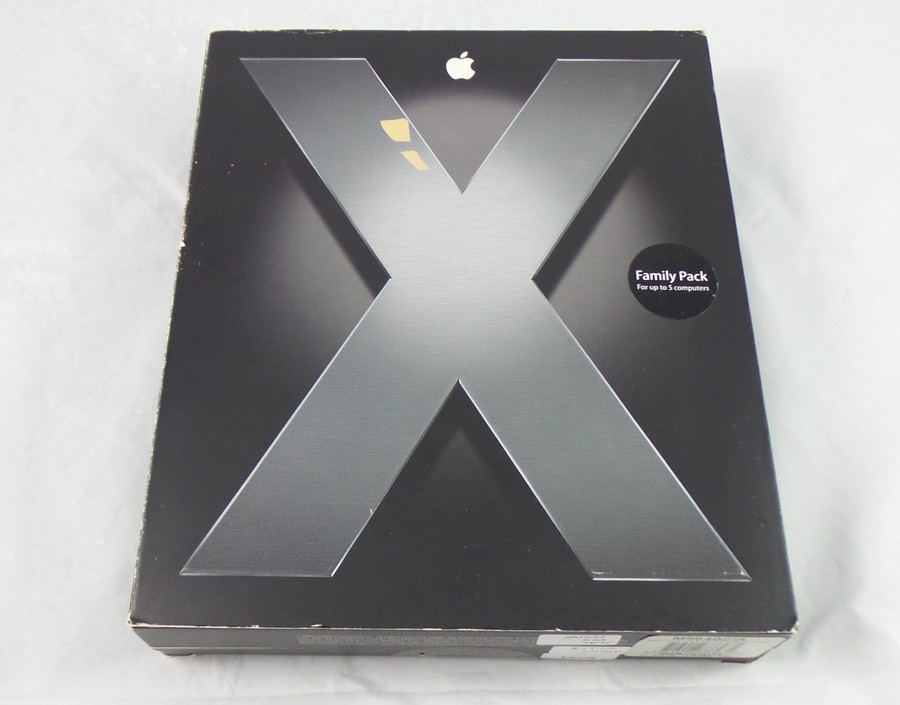 Mac OS X 10.4 Tiger Family Pack – 5 Client DVD (M9640Z/A)