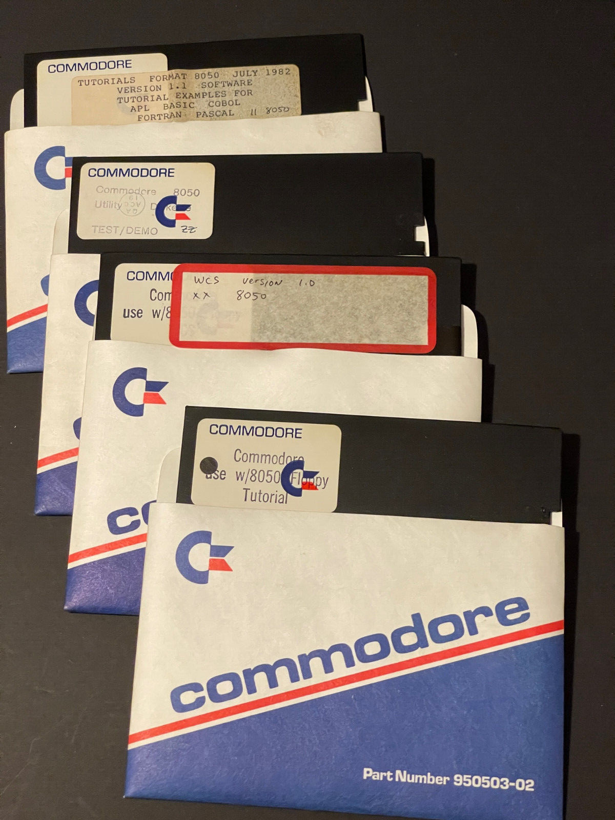 CLASSIC VINTAGE „DISK BANK” C64 SOFTWARE TITLES & 5.25″ DISKETTES 20 W/DATA RARE