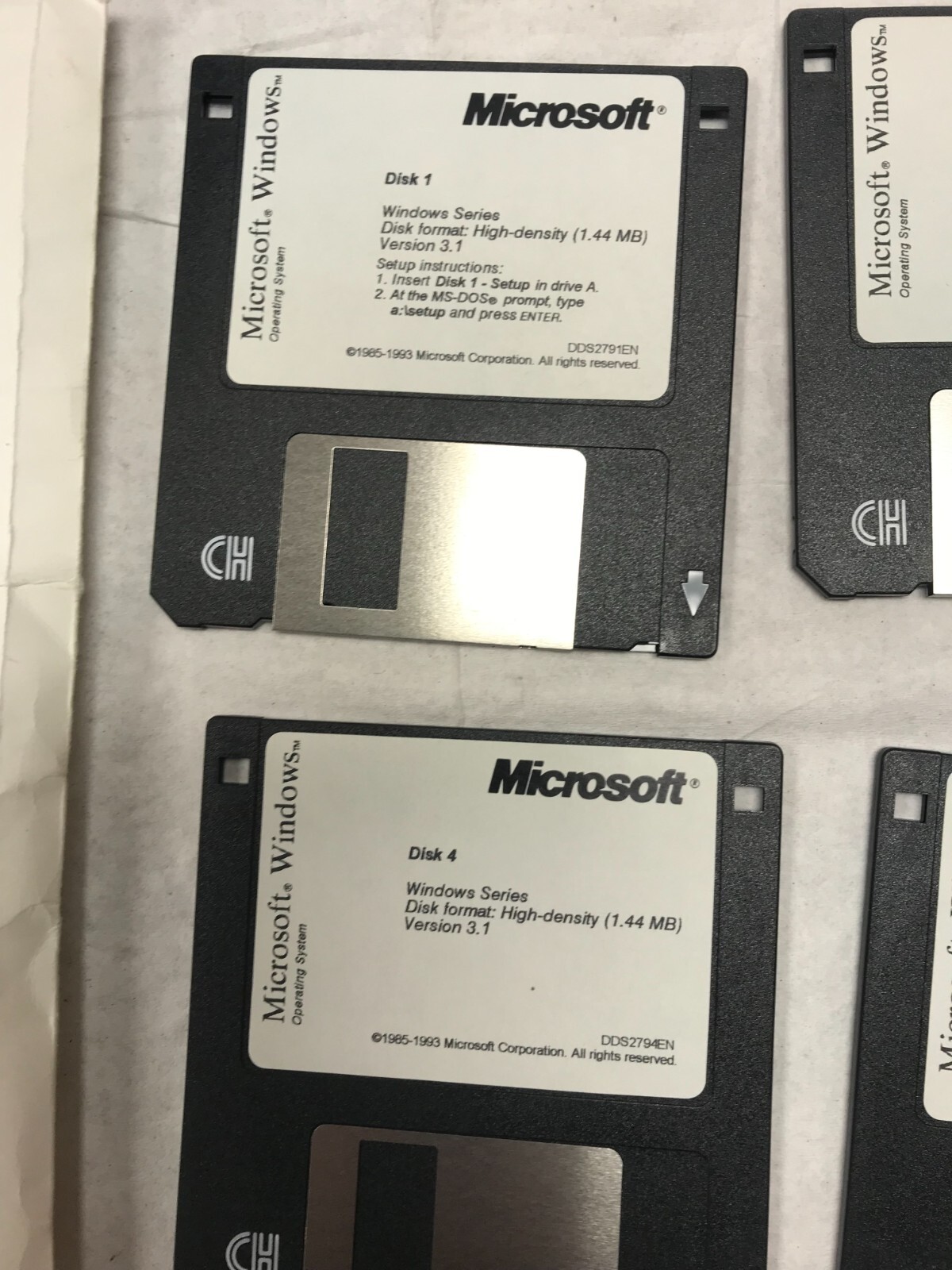 Microsoft Windows 3.1 Operating System – 3.5″ Floppy Disks 2 user’s guide