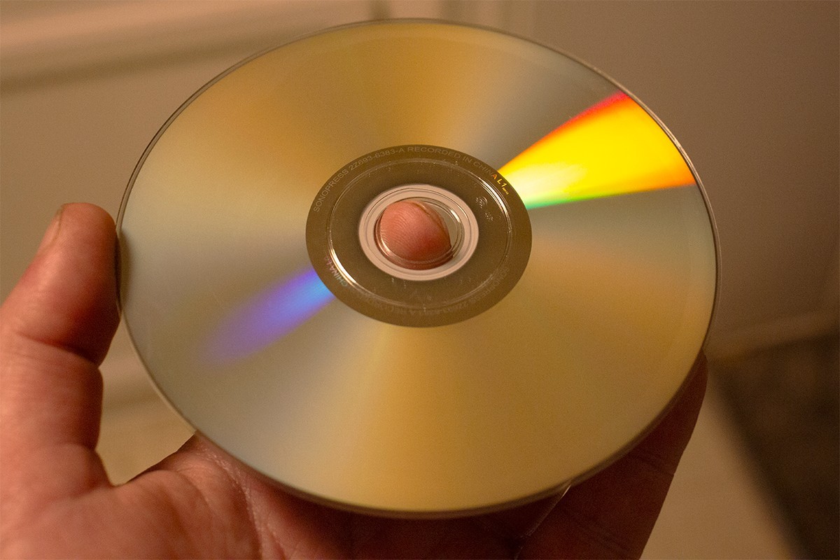 Apple MacBook Mac OS X Install Discs (version 10.4.9) 2007 and ILife 08